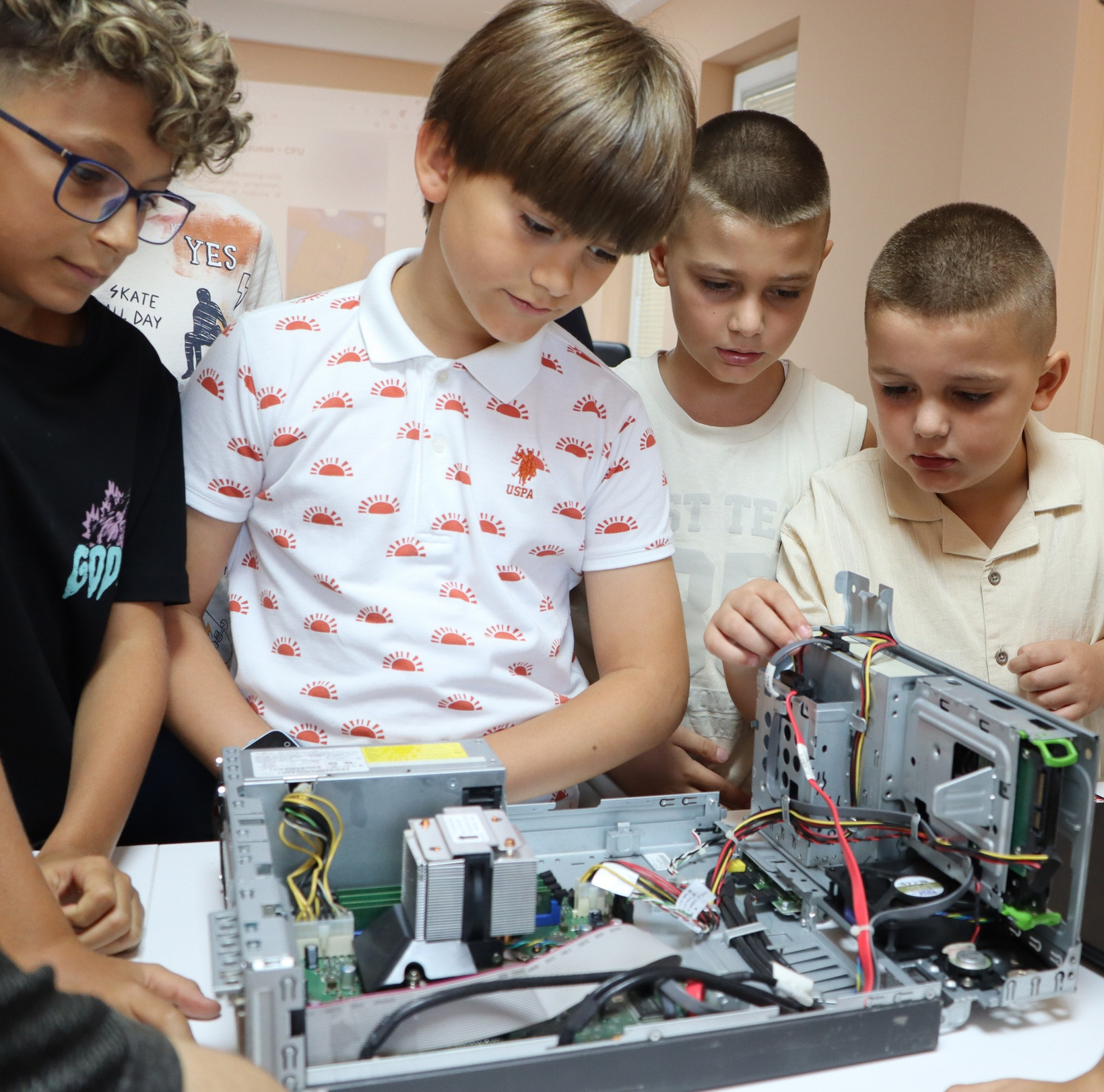Aktivitete Probit Academy